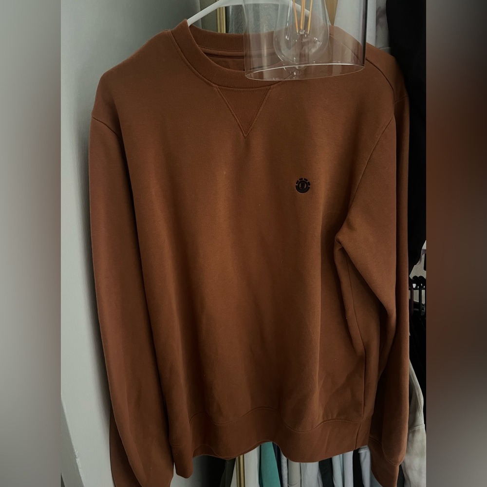 Element crewneck